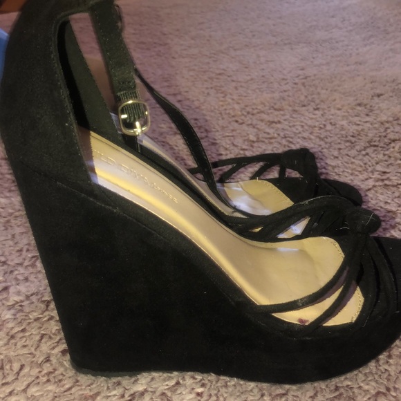Wedges - Picture 3 of 3